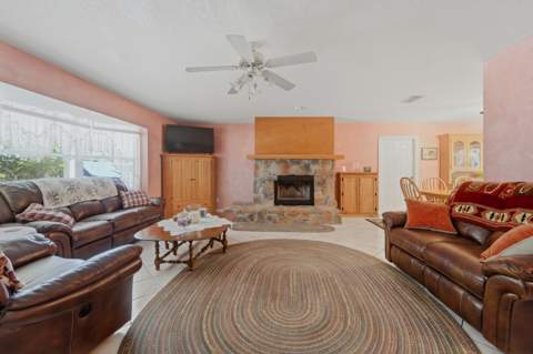 8645 SE Alabama Place, Hobe Sound FL - photo 7 of 52