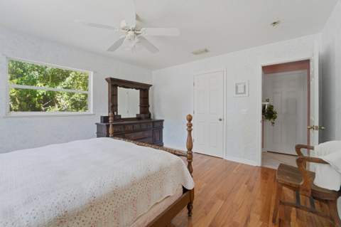 8645 SE Alabama Place, Hobe Sound FL - photo 14 of 52