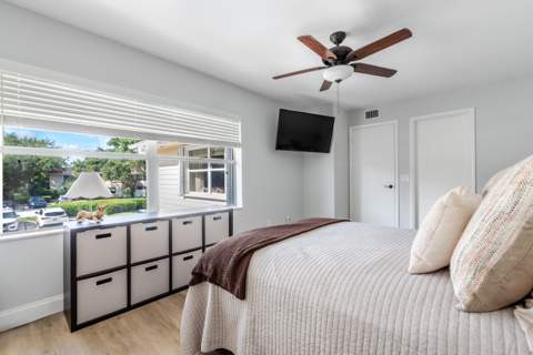 8135 Bridgewater Court #35C, Lake Clarke Shores FL - photo 22 of 39