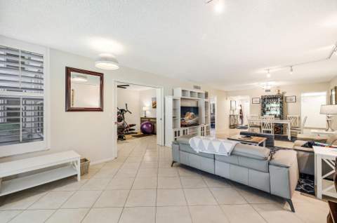 933 Cypress Grove Drive #103, Pompano Beach FL - photo 12 of 45