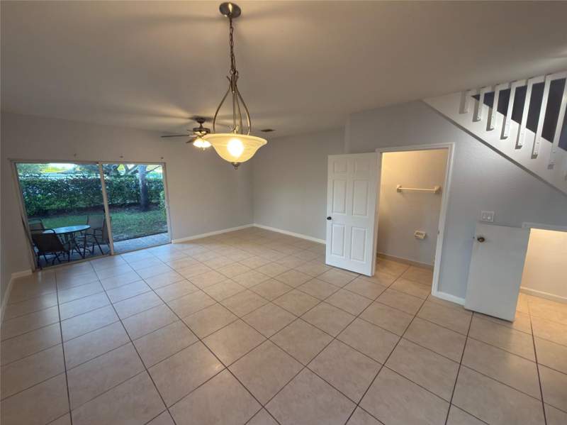 3 bedroom Townhouse at 8320 Santa Monica Avenue #8320, Santa Monica, Tamarac — photo 4