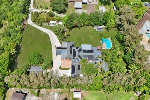 10951 SW 58th Court, Davie FL - photo 18 of 45