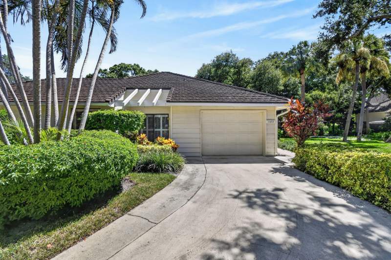 3 bedroom Condominium at 11453 Shady Oaks Lane, Twelve Oaks Condo, North Palm Beach — photo 3