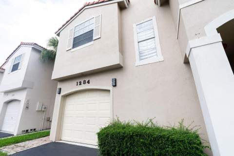 1284 NW 125th Terrace, Sunrise FL - photo 14 of 84