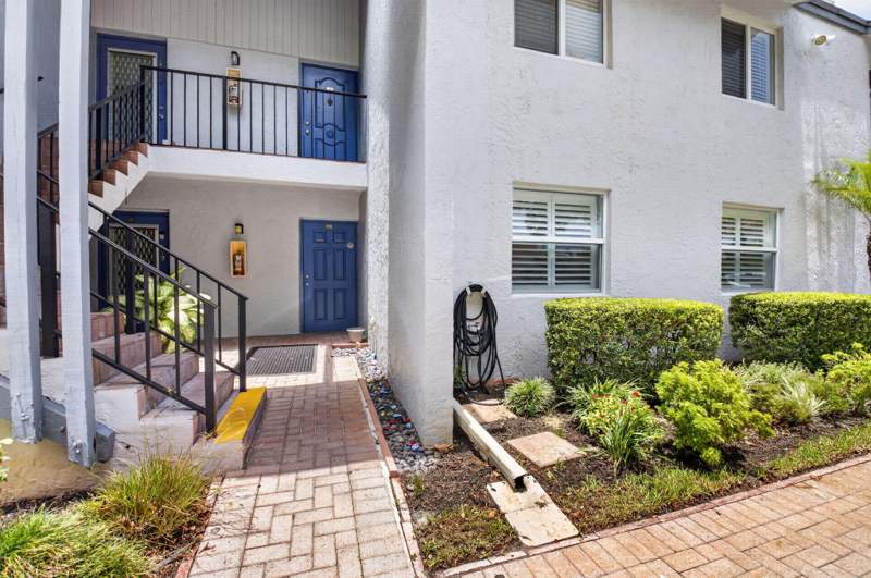 2 bedroom Condominium at 14849 Cumberland Drive #1060, Villages Of Oriole Deauville, Delray Beach — photo 4