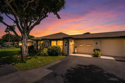 4762 Greentree Drive #A, Boynton Beach FL - photo 6 of 34