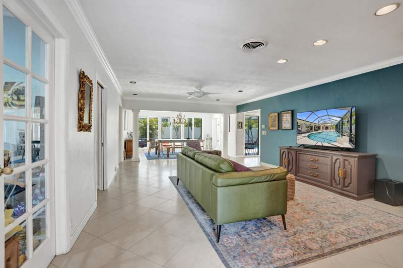 4 bedroom Single Family Residence at 2756 NE 35th Street, Coral Ridge Country Club, Fort Lauderdale — photo 3