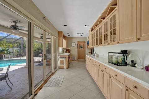 2756 NE 35th Street, Fort Lauderdale FL - photo 10 of 43