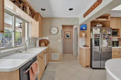 2756 NE 35th Street, Fort Lauderdale FL - photo 12 of 43