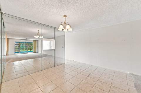 2901 Victoria Circle #D2, Coconut Creek FL - photo 11 of 50