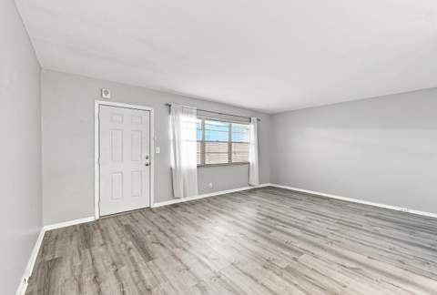 2404 Antigua Circle #G4, Coconut Creek FL - photo 10 of 27