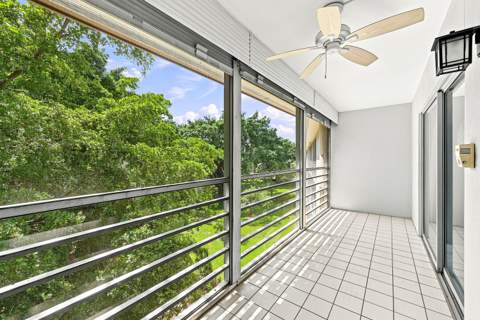 2404 Antigua Circle #G4, Coconut Creek FL - photo 23 of 27