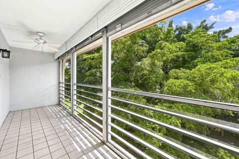 2404 Antigua Circle #G4, Coconut Creek FL - photo 24 of 27