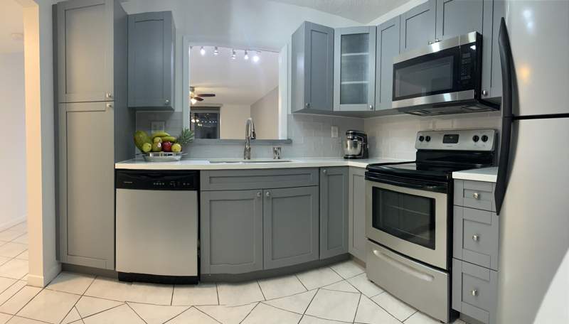 1 bedroom Condominium at 404 NW 68th Avenue #205, Polynesian Gardens Condominium, Plantation — photo 3