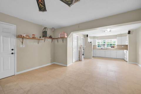 15921 80th Lane, Loxahatchee FL - photo 23 of 35