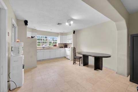 15921 80th Lane, Loxahatchee FL - photo 24 of 35