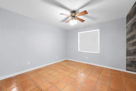 15921 80th Lane, Loxahatchee FL - photo 11 of 35