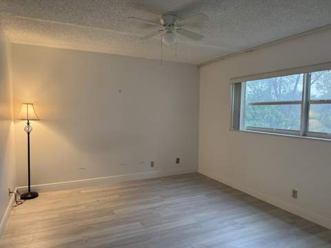 1035 Country Club Drive #303, Margate FL - photo 10 of 23