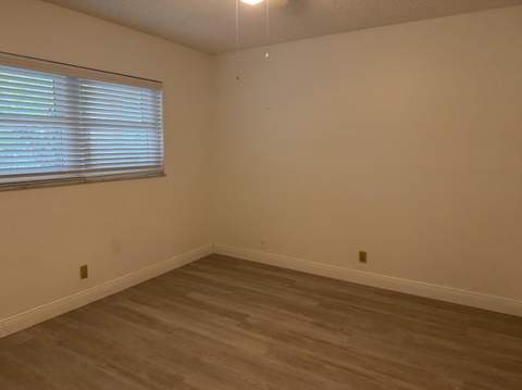 1035 Country Club Drive #303, Margate FL - photo 15 of 23