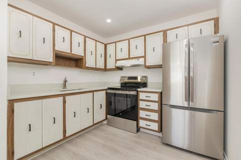 136 Flanders C, Delray Beach FL - photo 11 of 29