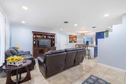 336 S Chillingworth Drive, West Palm Beach FL - photo 20 of 26