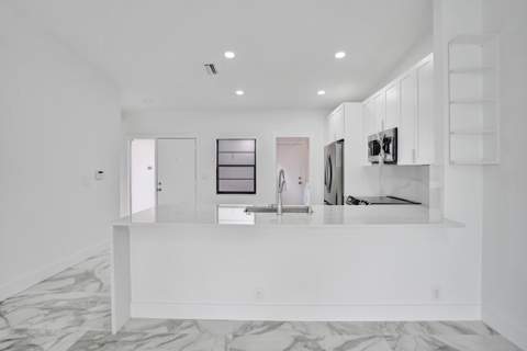 6128 Kings Gate Circle, Delray Beach FL - photo 14 of 67
