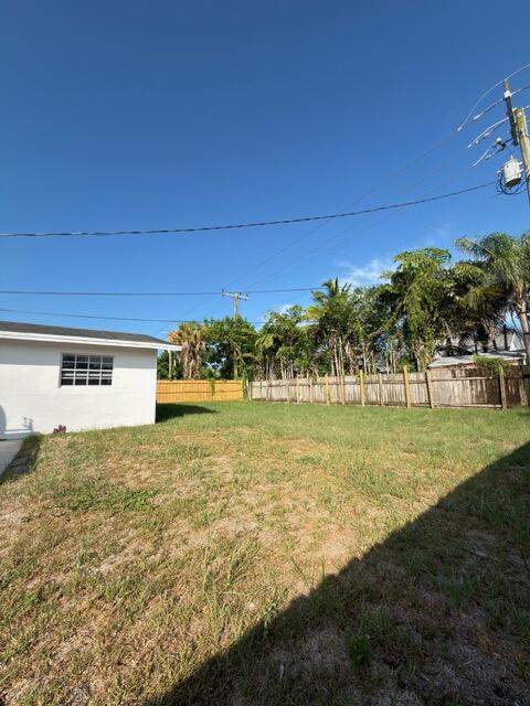 3 bedroom Single Family Residence at 364 Garden Boulevard, Palm Beach Gardens Estates, Palm Beach Gardens — photo 3