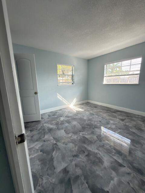 364 Garden Boulevard, Palm Beach Gardens FL - photo 13 of 16