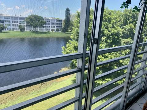 4030 Harwood D #4030, Deerfield Beach FL - photo 23 of 23
