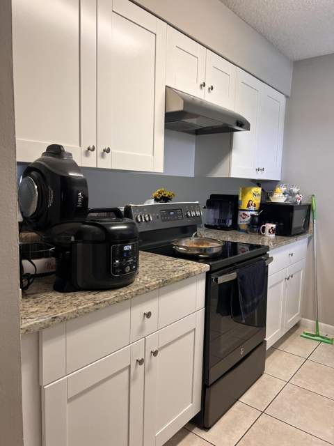2606 Canalside Drive, Greenacres FL - photo 19 of 32
