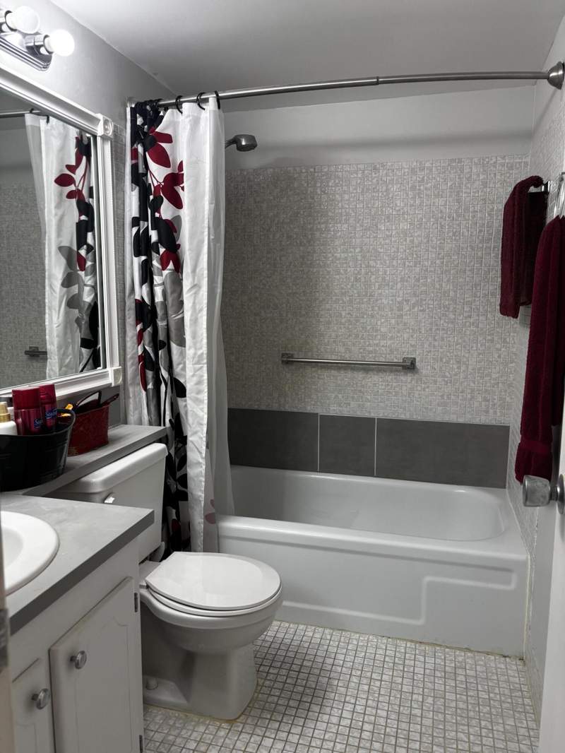 2 bedroom Condominium at 310 Chatham O #310, Chatham Condos, West Palm Beach — photo 3