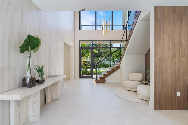4 bedroom Single Family Residence at 13 Eastview Avenue, Eastview, Delray Beach — photo 3