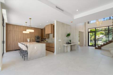 13 Eastview Avenue, Delray Beach FL - photo 9 of 39