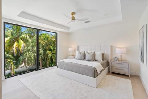 13 Eastview Avenue, Delray Beach FL - photo 23 of 39
