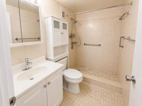 234 Chatham L, West Palm Beach FL - photo 8 of 17