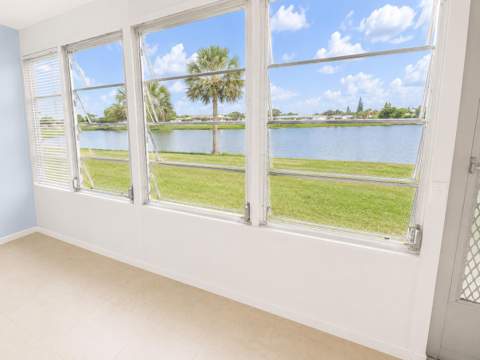 234 Chatham L, West Palm Beach FL - photo 15 of 17