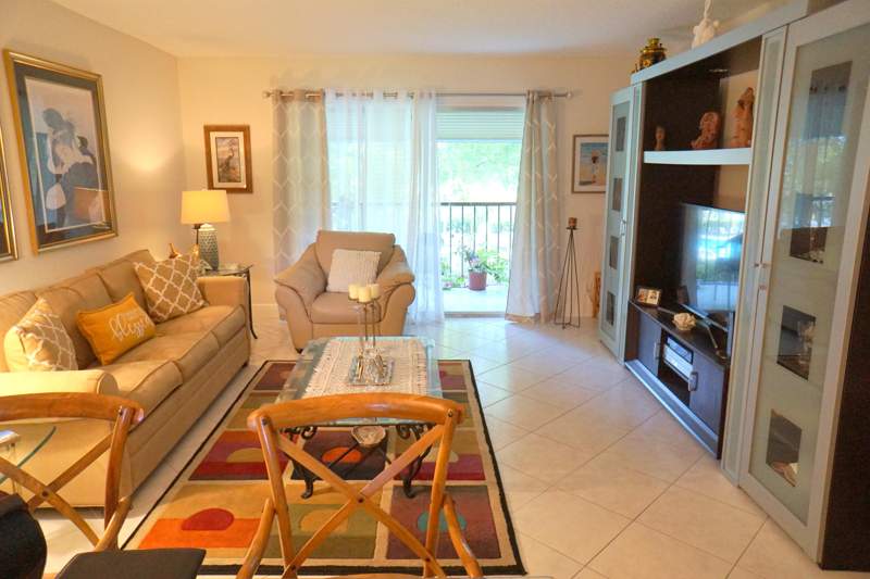 2 bedroom Condominium at 7286 Huntington Lane #306, Huntington Lakes Sec Three Condos, Delray Beach — photo 4