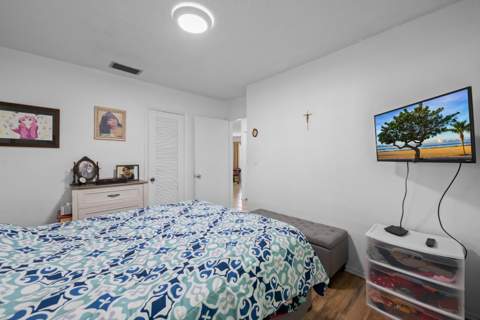 7000 NW 95th Terrace, Tamarac FL - photo 7 of 24
