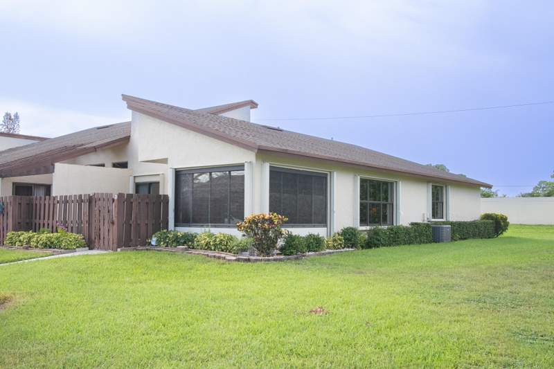 2 bedroom Condominium at 13923 Nesting Way #D, High Point Of Delray West Condo Sec 3, Delray Beach — photo 2