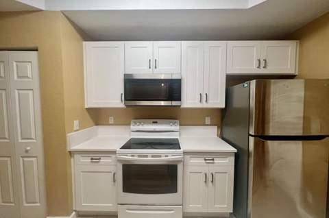 2920 Hidden Hills Road #1304, West Palm Beach FL - photo 11 of 14