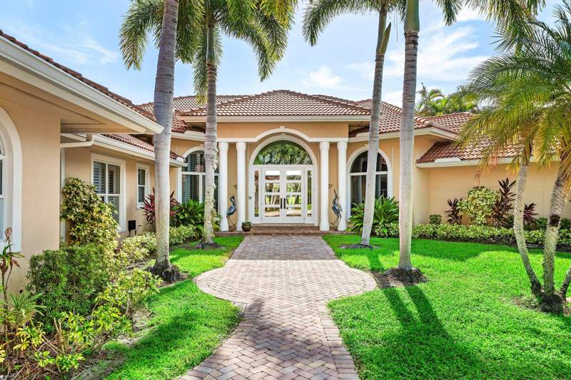 5 bedroom Single Family Residence at 221 Thornton Drive, PGA Resort Community Of Preston, Palm Beach Gardens — photo 4