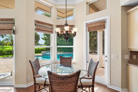 221 Thornton Drive, Palm Beach Gardens FL - photo 20 of 51