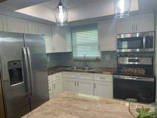 2758 Emory Drive #E, West Palm Beach FL - photo 6 of 12