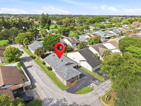 8300 SW 41st Street, Davie FL - photo 23 of 27