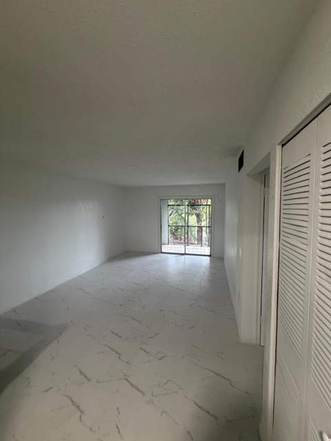 6074 Forest Hill Boulevard #208, West Palm Beach FL - photo 8 of 18