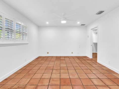 898 Azalea Street, Boca Raton FL - photo 15 of 31