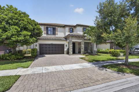 4577 Willow Run Way, Lake Worth FL - photo 14 of 54