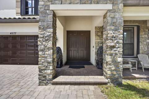 4577 Willow Run Way, Lake Worth FL - photo 16 of 54