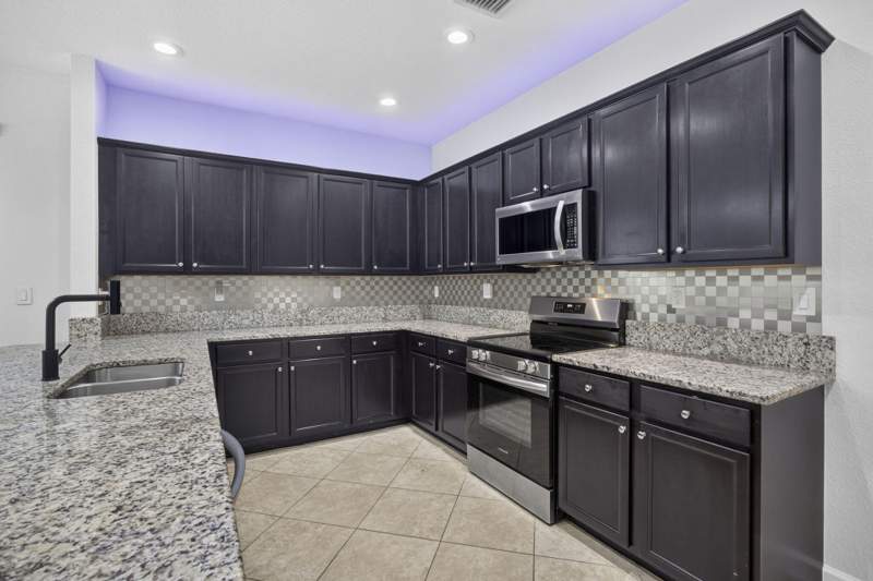 4 bedroom Single Family Residence at 4577 Willow Run Way, Gulfstream Preserve, Lake Worth — photo 5
