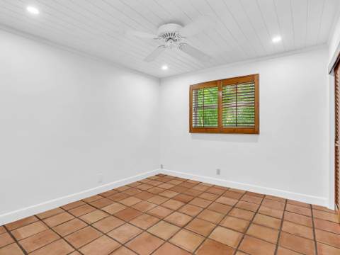 898 Azalea Street, Boca Raton FL - photo 19 of 31